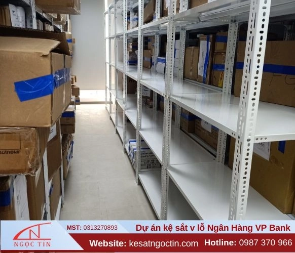 Dự án kệ sắt v lỗ Ngân Hàng TMCP Việt Nam Thịnh Vượng