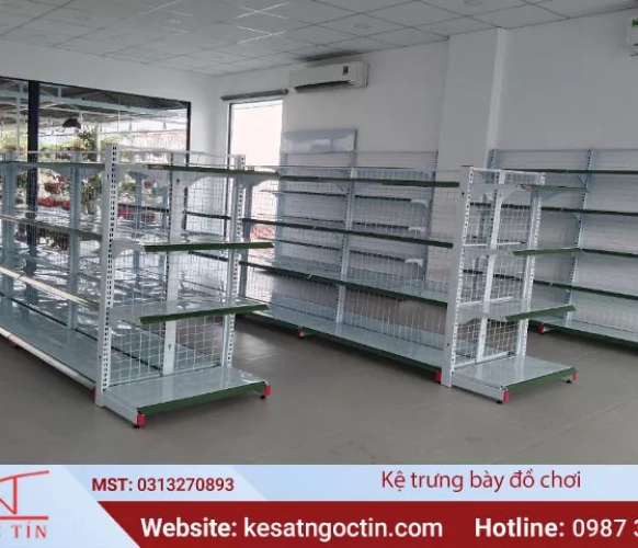 Kệ trưng bày đồ chơi cho trẻ em phù hợp nhất