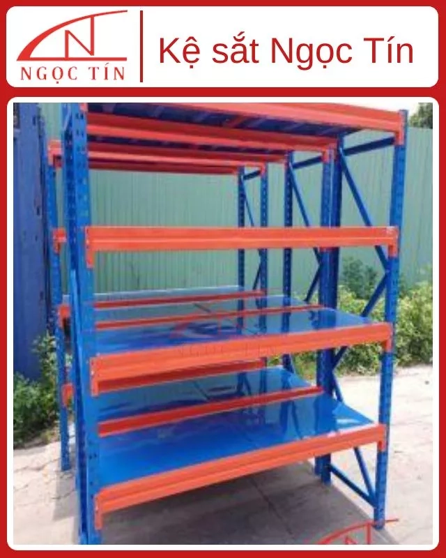 Kệ trung tải để ỐNG 4 tầng 