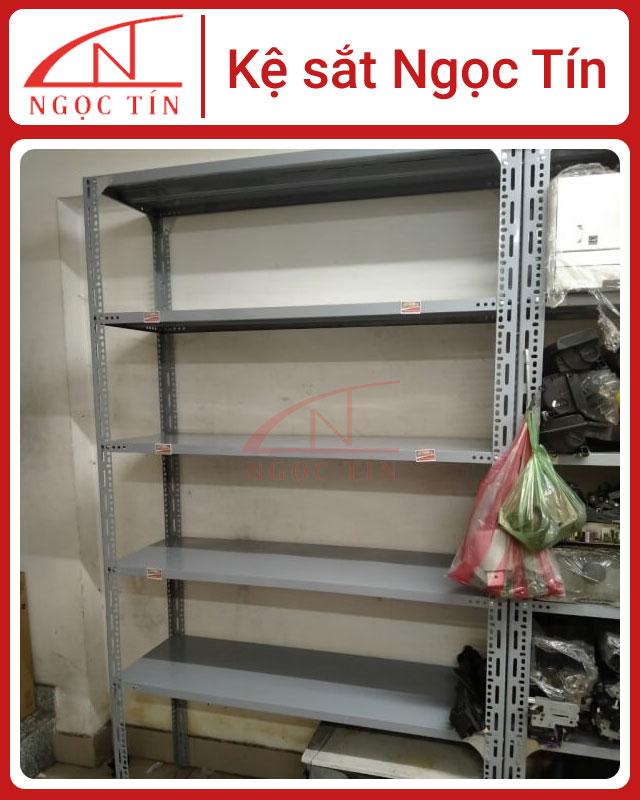 Kích thước kệ sắt của Ngọc Tín Kích thước kệ sắt của Ngọc Tín