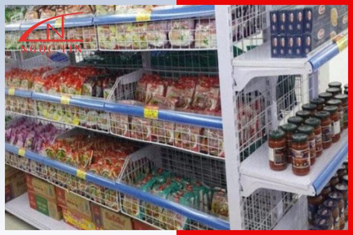 Mẫu kệ trưng bày mì tôm đơn Mẫu kệ trưng bày mì tôm đơn