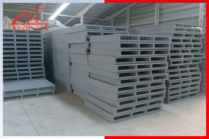 Vì sao nên chọn kích pallet tiêu chuẩn trong kho hàng Vì sao nên chọn kích pallet tiêu chuẩn trong kho hàng