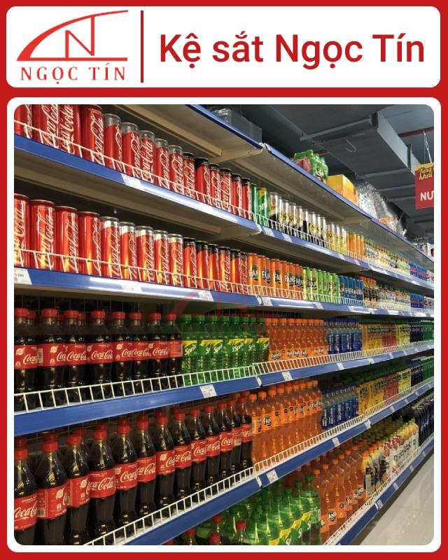 Hình ảnh trưng bày hàng hóa trong siêu thị Hình ảnh trưng bày hàng hóa trong siêu thị