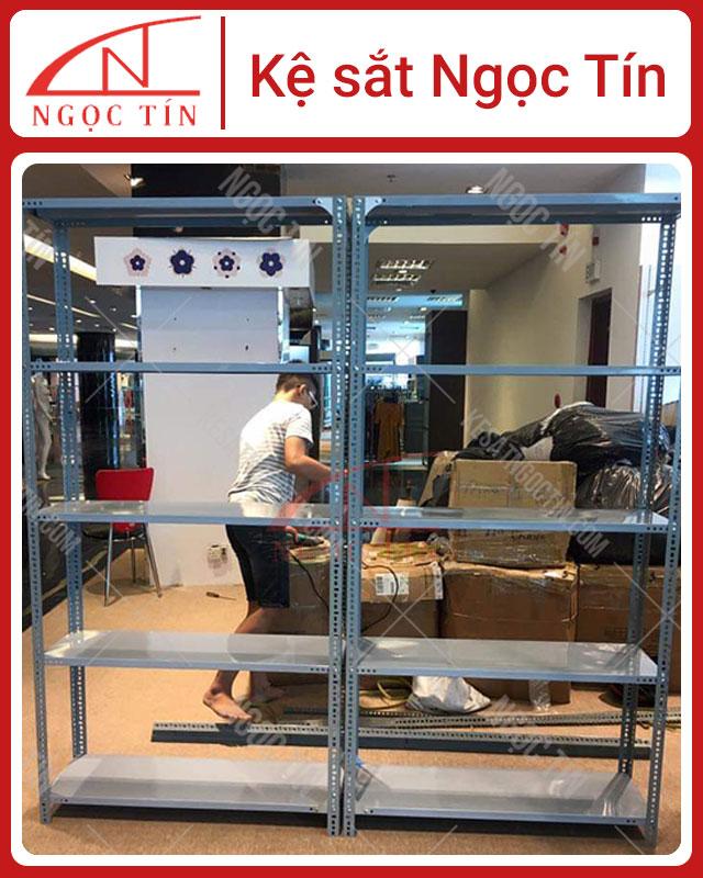 Kệ sắt v lỗ 5 tầng bền đẹp NTKSVL51 Kệ sắt v lỗ 5 tầng bền đẹp NTKSVL51