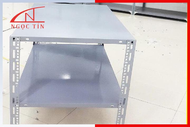 Tìm hiểu về kệ sắt v lỗ 2 tầng Tìm hiểu về kệ sắt v lỗ 2 tầng