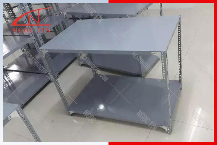 Ưu điểm kệ sắt v lỗ 2 tầng chịu lực NTKSVL24 Ưu điểm kệ sắt v lỗ 2 tầng chịu lực NTKSVL24