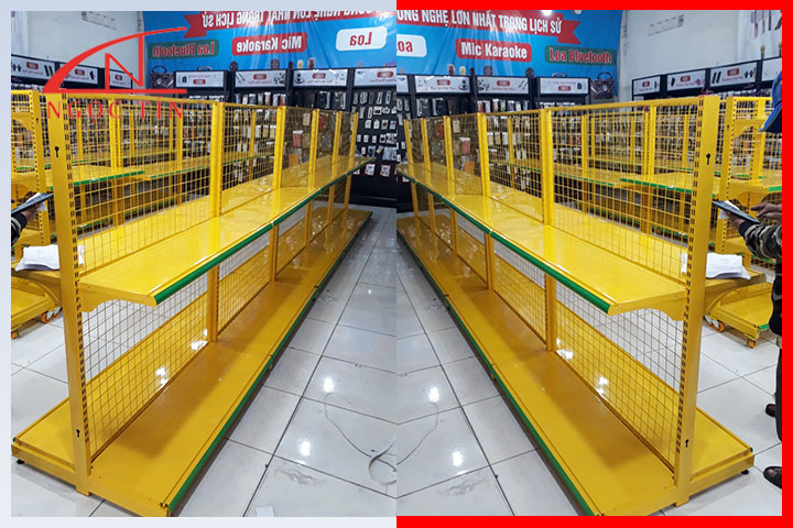 Kệ tạp hóa 2 tầng đẹp màu vàng cơ khí Ngọc Tín