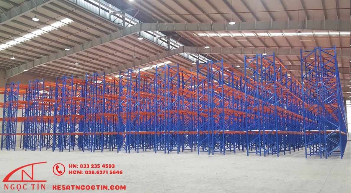 Kệ để hàng nặng