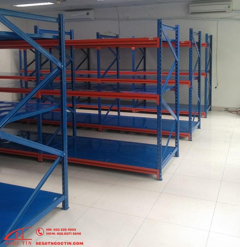 Cách bảo quản kệ sắt hiệu quả